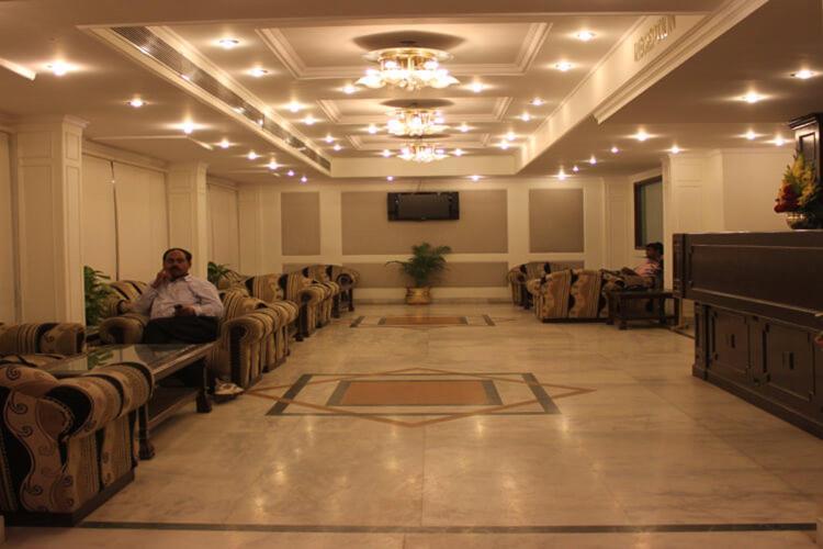 Hotel Vaibhav Waranasi Zewnętrze zdjęcie